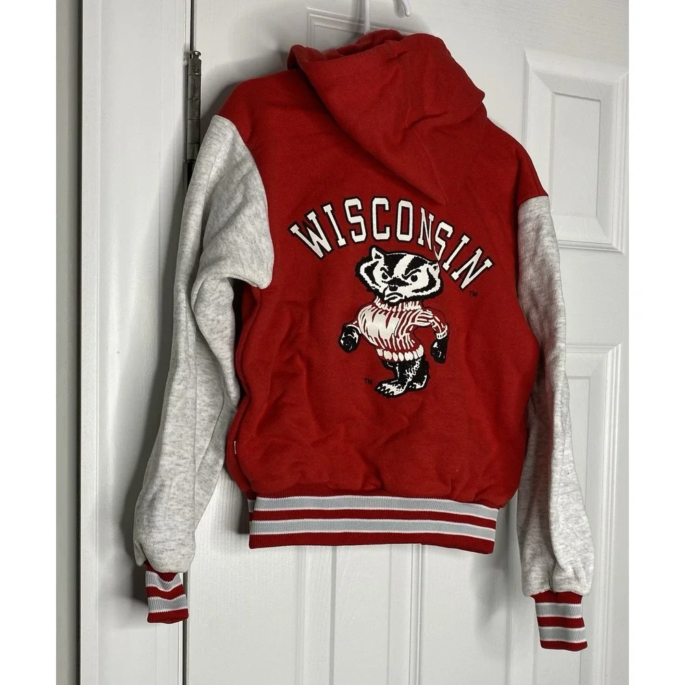 Third Street Sportswear ncaa youth